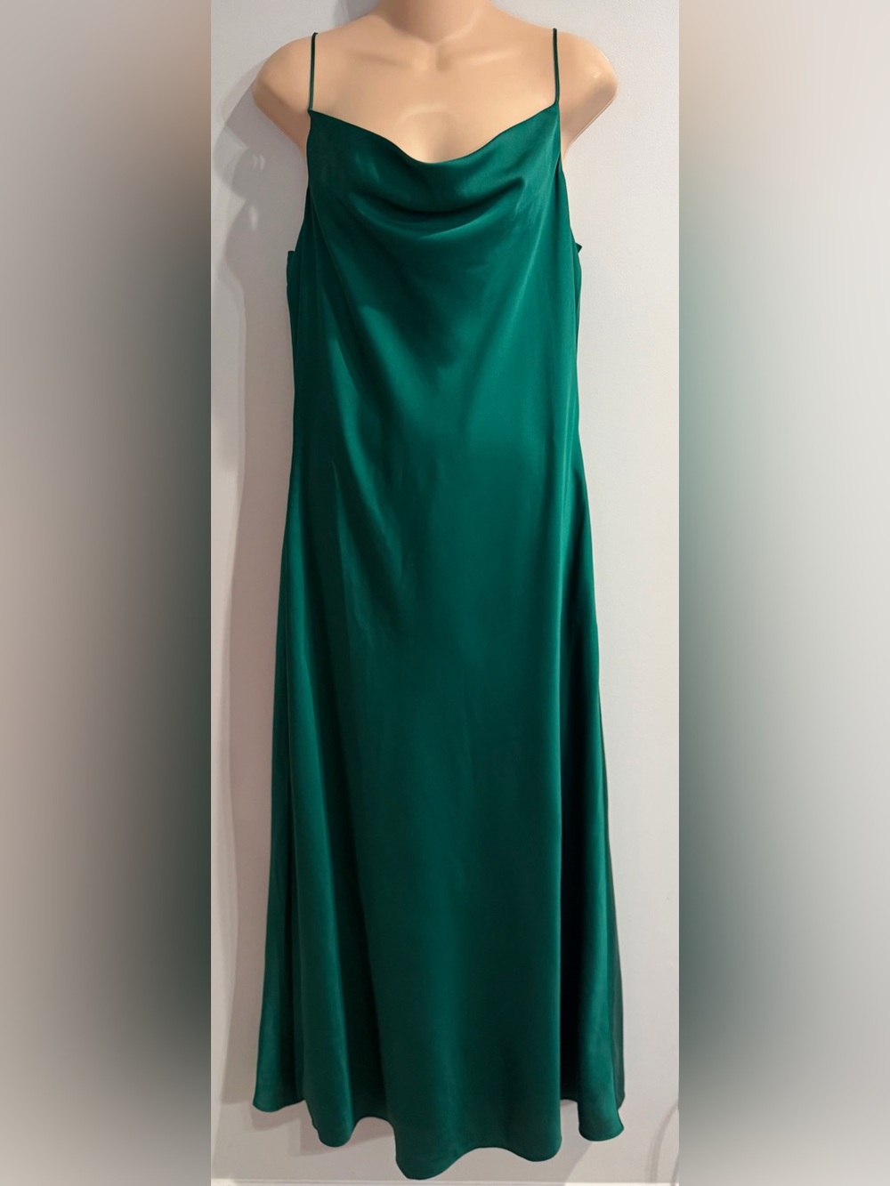ANN TAYLOR Satin Cowl Neck Strappy Slip Emerald Green Dress size 12 - Picture 1 of 4